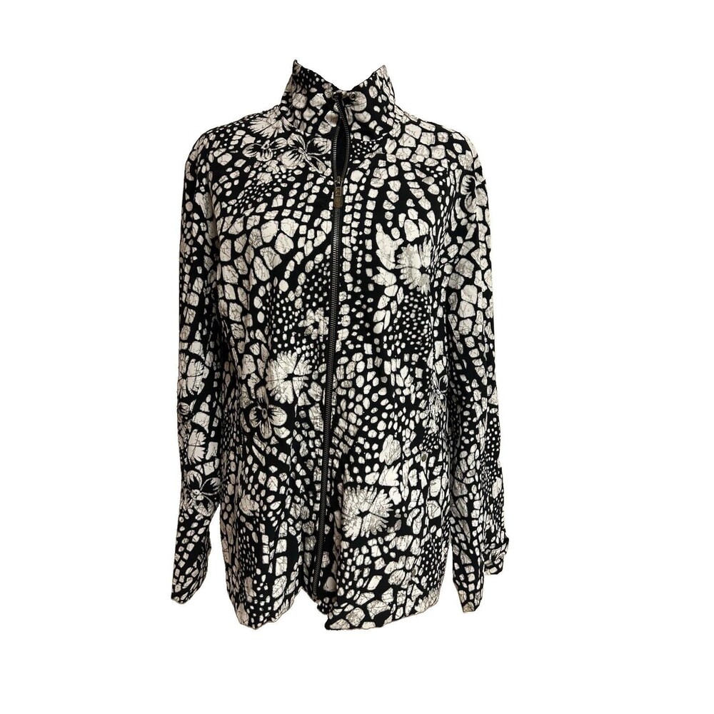 Chicos Zenergy Sz 3 Womens XL Jacket Black White Floral Long Sleeve Zip Up